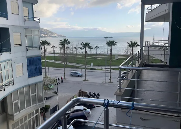 Ap Lungomare Deo Apartment